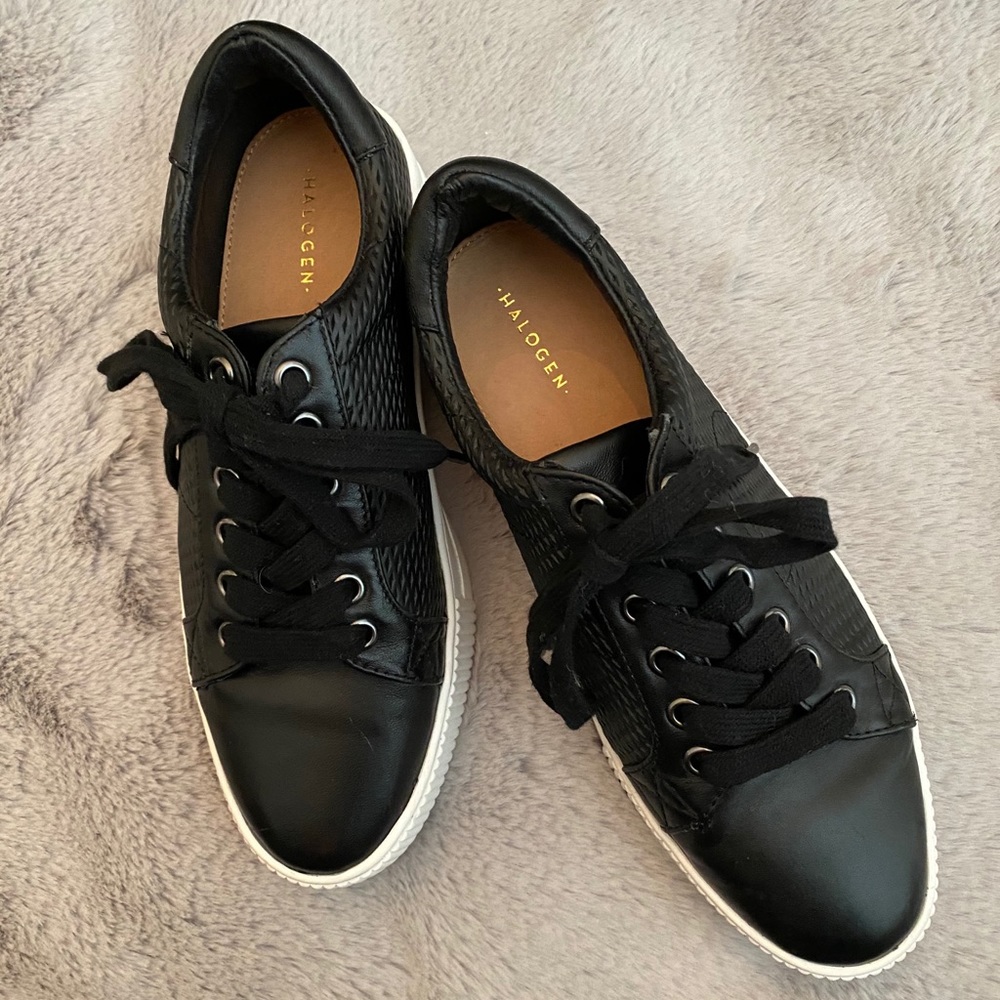 EUC Halogen Bethany Platform Sneakers
